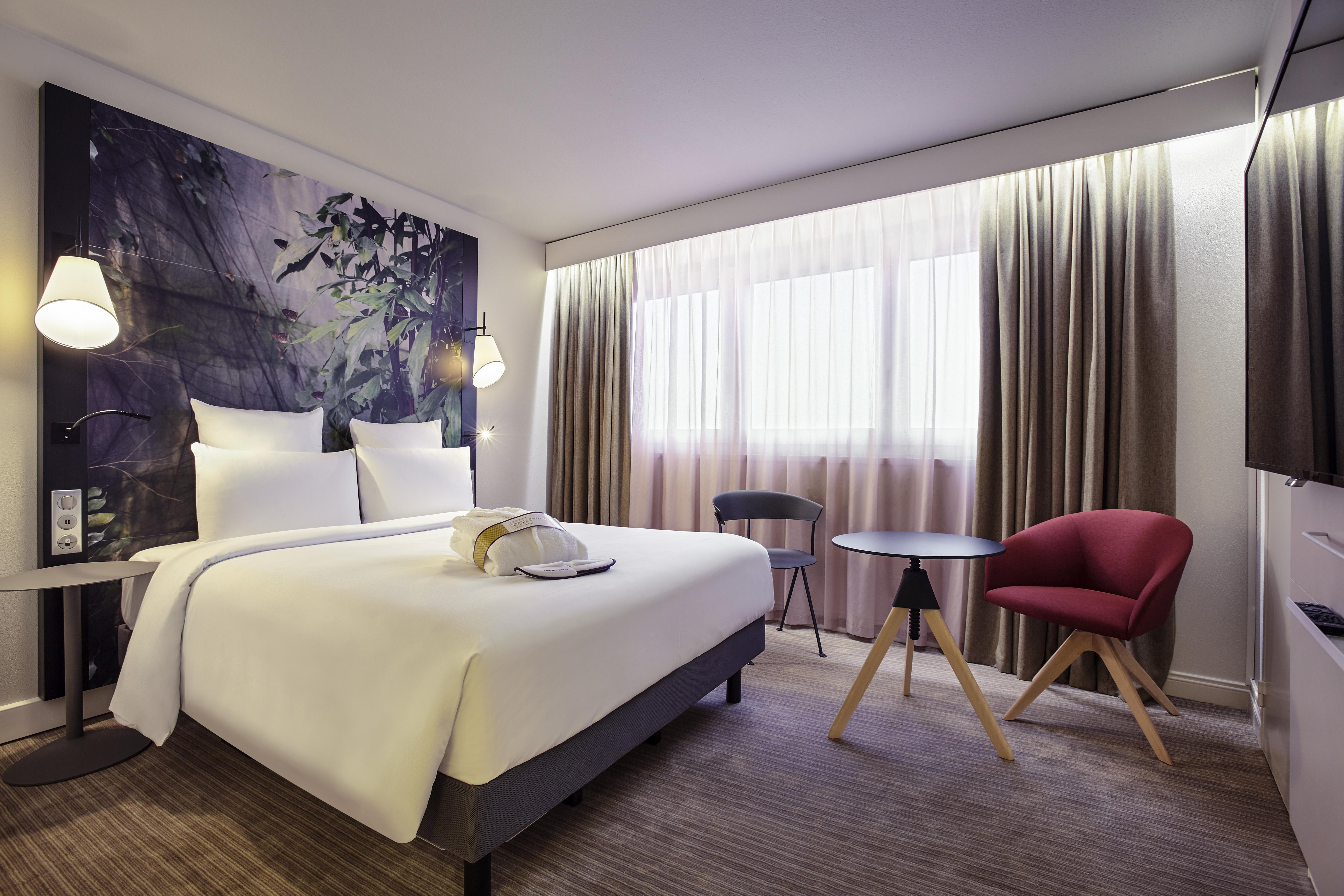 Mercure Paris La Defense Курбевуа Екстер'єр фото