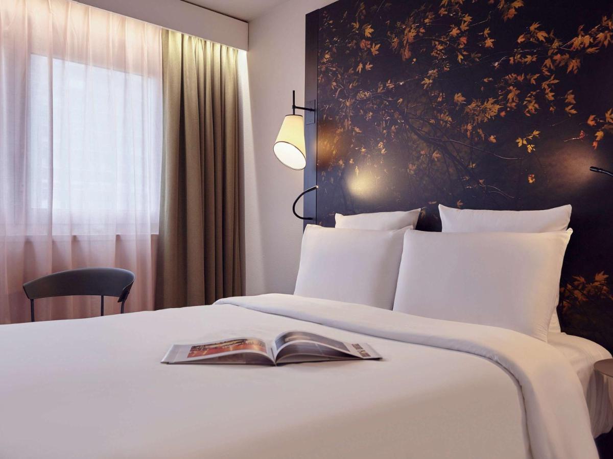 Mercure Paris La Defense Курбевуа Екстер'єр фото